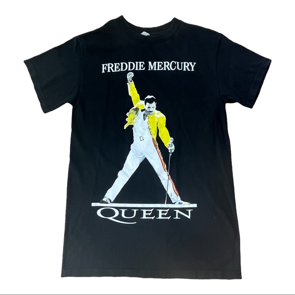 Freddie Mercury Queen Band Graphic Tee Women’s Size Small 🎉host pick🎉